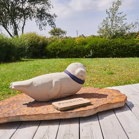 4 Star In Friedrichkoog Feriehus Friedrichskoog-Spitze