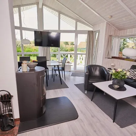 4 Star In Friedrichkoog Feriehus Friedrichskoog-Spitze