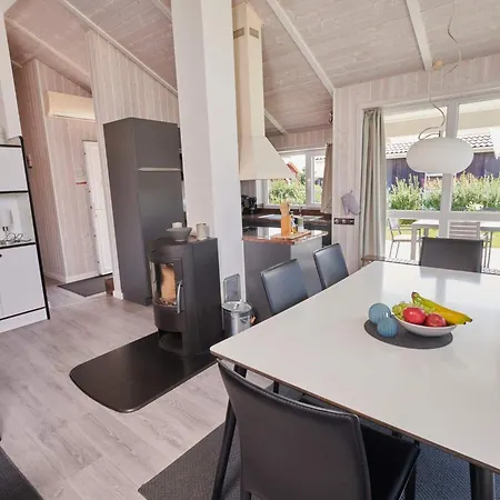 4 Star In Friedrichkoog Feriehus