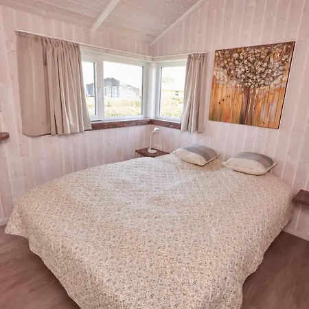 4 Star In Friedrichkoog