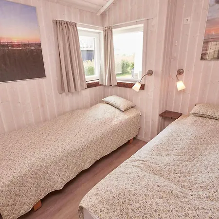 4 Star In Friedrichkoog *