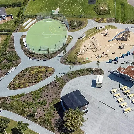 4 Star In Friedrichkoog Friedrichskoog-Spitze